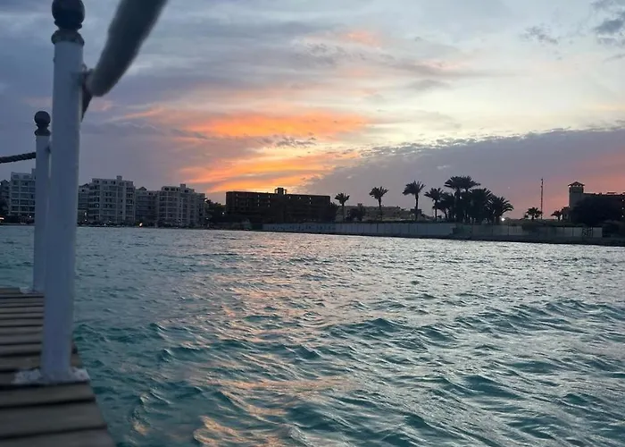 Enjoy Paradise *